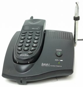 Binatone Icarus 8 8701 High Frequency 8-Channel Cordless Telephone