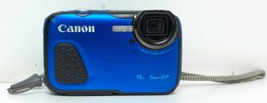Canon PowerShot D30 PC2063 Full HD 12.1 Mega Pixel Digital Camera - Image 2