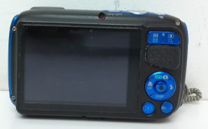 Canon PowerShot D30 PC2063 Full HD 12.1 Mega Pixel Digital Camera - Image 6