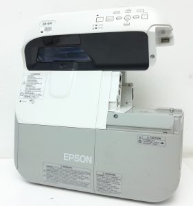 Epson EB-470 H456B HDMI VGA LCD Projector 1364 Lamp Hours Used