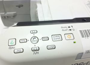 Epson EB-470 H456B HDMI VGA LCD Projector 1168 Lamp Hours Used - Image 7