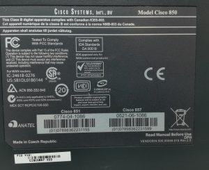 Cisco 800 Series CISCO857 V03 Ethernet LAN Router - Image 3