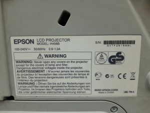 Epson EB-470 H456B HDMI VGA LCD Projector with 1726 Lamp Hours Used - Image 3