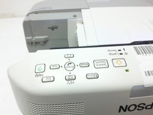 Epson EB-470 H456B HDMI VGA LCD Projector with 2356 Lamp Hours Used - Image 7