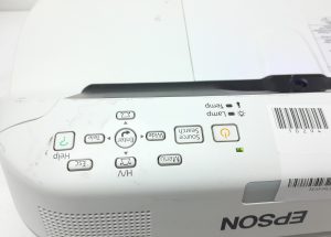 Epson EB-470 H456B HDMI VGA LCD Projector with 1390 Lamp Hours Used - Image 7