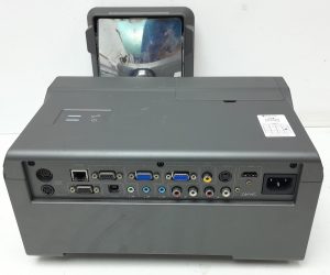 Smart UF75 VGA Projector - Image 5