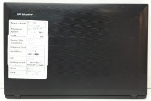 RM Education RM 320 W255EU - i3-2370M 2.4GHz - 4GB Ram - 15.6" - 250GB HDD - Windows 10 Pro - Image 3