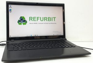 RM Education RM 320 W255EU - i5-2450M 2.5GHz - 4GB Ram - 15.6" - 240GB SSD - Windows 10 Pro