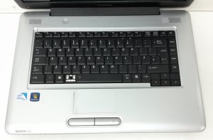 Toshiba Satellite Pro L450-13R - Celeron 900 2.2GHz - 2GB Ram - 15.6" - 250GB HDD - Windows 10 Home - Image 2