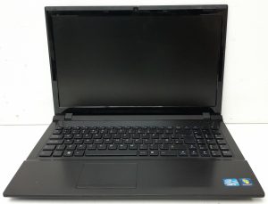 RM Education RM320 W255EU - i3-2350M 2.3GHz - 4GB RAM - 15.6" - 250GB HDD - Windows 10 Home - Image 2