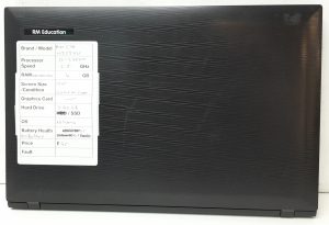 RM Education RM320 W255EU - i5-2450M 2.5GHz - 4GB RAM - 15.6" - 240GB SSD - Windows 10 Home - Image 3