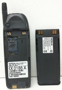 Nokia 5110 Vintage Mobile Phone - Image 5