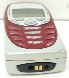 Nokia 8310 Vintage Mobile Phone - Image 6