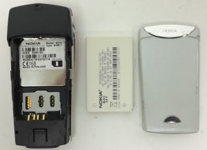 Nokia 8310 Vintage Mobile Phone - Image 4