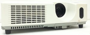 Hitachi ED-X42 VGA LCD Projector With 1517 Lamp Hours Used