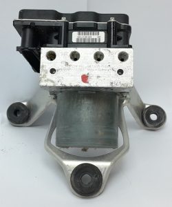 Porsche 987 355 755 05 Car Part: Hydraulic Block ABS Control Unit - Image 2