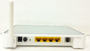 Thomson TG585 V8 4-Port Wireless ADSL Router - Image 4