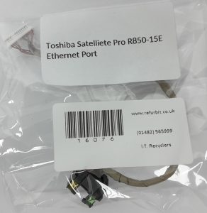 Toshiba Satelliete Pro R850-15E Ethernet Port - Image 3