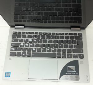 Lenovo Yoga 720-12IKB 81C3 - i5-8250U 1.6GHz - 8GB Ram - 13.3" - 256GB SSD - Windows 11 Pro - Image 8