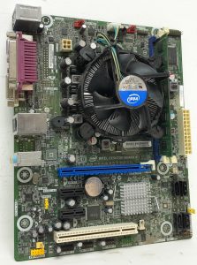 Intel DH61CR - i5-3210 2.9GHz - 4GB Ram - Desktop Board / Motherboard with IO Shield