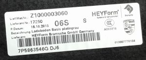 Porsche 7P5863546G Boot Floor Liner Carpet - Image 3