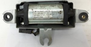 Porsche 98662411701 Boxster Electric Roof Motor - Image 3