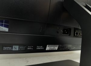 Dell OptiPlex 3030 AIO Series - Core i5-4590S 3GHz - 4GB Ram - 19.5" - 500GB HDD - Windows 10 Pro - Image 4