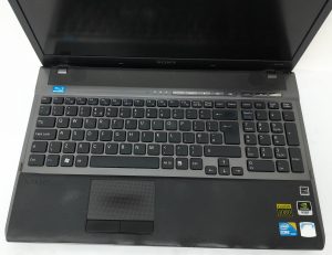 Sony PCG-81112M – i7-Q740 1.73GHz – 8MB Ram – 15.6″ – 1GB Nvidia