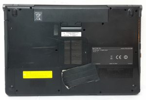 Sony PCG-81112M - i7-Q740 1.73GHz - 8MB Ram - 15.6" - 1GB Nvidia Geforce 330M - 120GB SSD - Windows 10 - Image 5