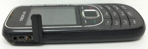 Nokia 2323C-2 Vintage Mobile Phone - Locked To T-Mobile - Image 5