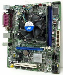 Intel AA G14064 204 - Core i3-2130 3.40GHz - 4GB Ram - Motherboard