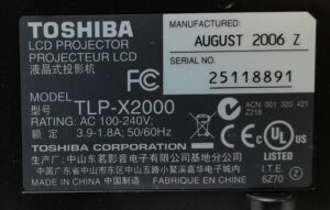 Toshiba TLP-X2000 S-Video VGA LCD Projector 530 Lamp Hours Used - Image 3