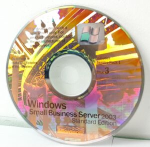 Microsoft Software Standard Edition - Service Pack 1 Disc 1 - 4 Windows Small Business Server 2003 & Outlook Standard 2003 CD