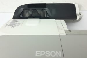 Epson Projector HDMI VGA with 2118 Lamp Hours Used EB-470 H456B - Image 6