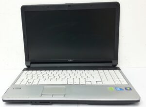 Fujitsu Windows Laptop LifeBook A530 - i5-M430 @ 2.27GHz - 4GB RAM - 15.6" - 320GB HDD - 10 Pro - Image 2
