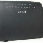ZyXEL Modem Router VMG3925-B10B with charger