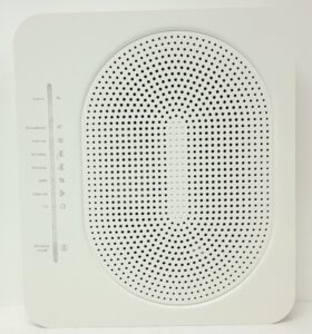Technicolor Wireless Router TG589vac - In Box - Image 2