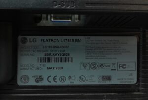 LG 17" VGA Monitor Flatron L1718S-BN (L1718S) - Image 3