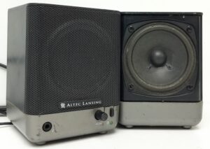 Altec Lansing Amplified Side Speakers (Pair) 221