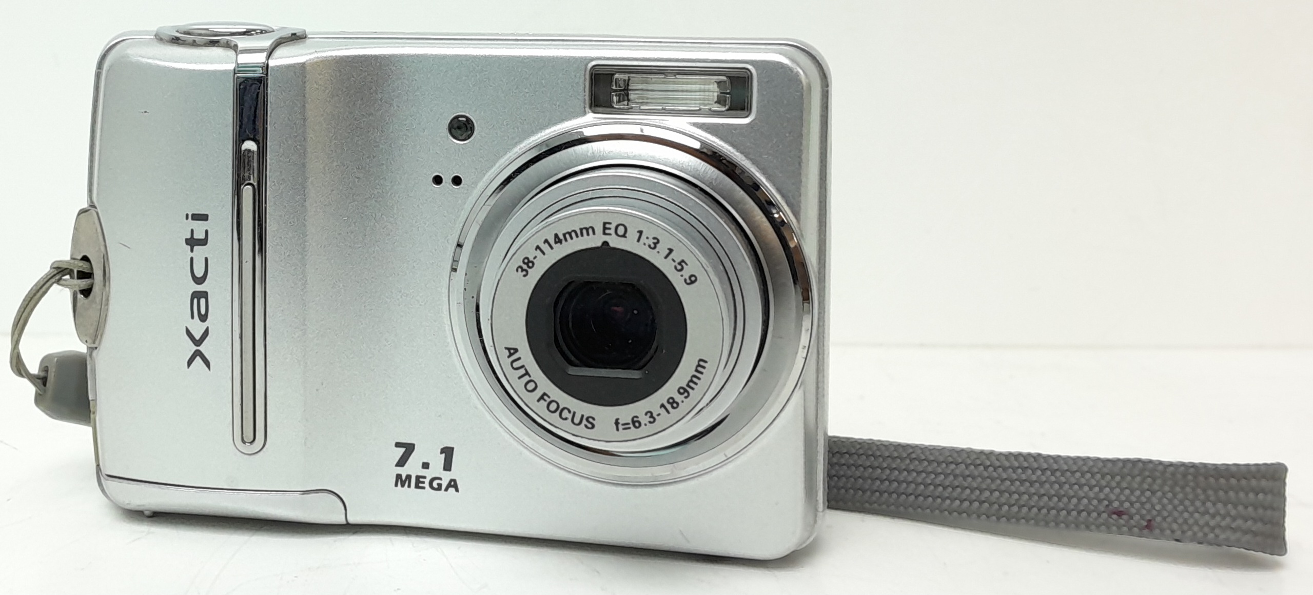 Sanyo Xacti 7.1MP Digital Camera VPC-S70EX – Refurbit Store