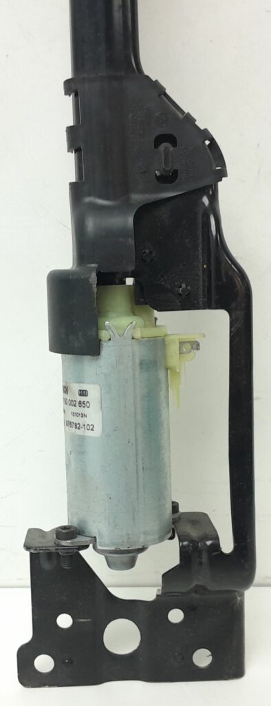 Audi Seat Control Motor Front Right 97678201 - Image 6