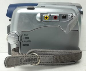 Canon Digital Video Camcorder 2.7" Wide LCD MD101 - Image 5