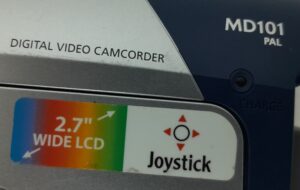 Canon Digital Video Camcorder 2.7" Wide LCD MD101 - Image 3
