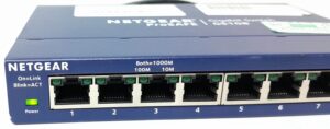 Netgear	Gigabit Switch 8 Port GS108v4 - Image 6