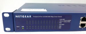 Netgear	Smart Gigabit Switch 24 Port Prosafe GS724T v3 With GMFP083-VSL05 Transciever - Image 7