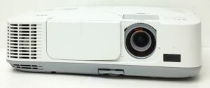 Nec HDMI VGA Projector with 2747 Lamp Hours Used NP-M271X