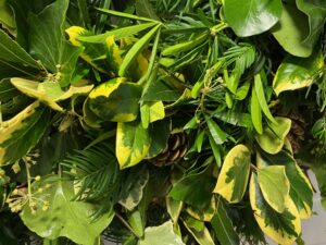 Fresh Christmas Wreath - Image 17