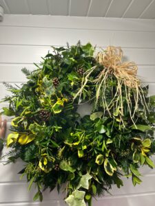 Fresh Christmas Wreath - Image 19