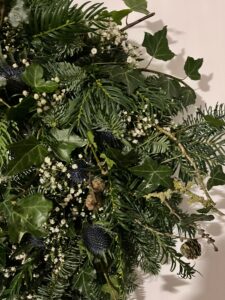 Fresh Christmas Wreath - Image 9