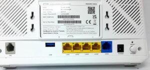ZyXEL Modem Router XMG3927-B50A - Image 4